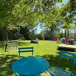 Дом отдыха Atypique 6-8 Personnes Avec Piscine Montdoumerc
