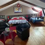 Atypique 6-8 Personnes Avec Piscine