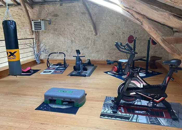 Atypique 8 Personnes Pres De Cahors Дом отдыха *