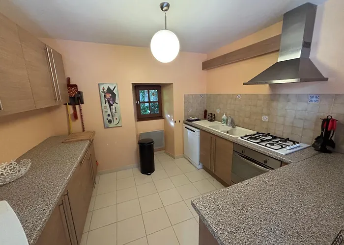 Atypique 6-8 Personnes Avec Piscine * Montdoumerc